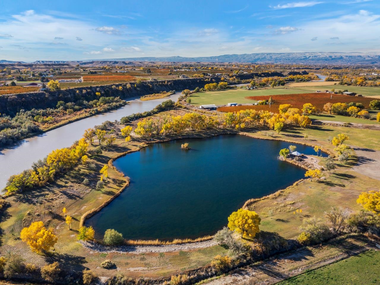 3521 F Road Clifton, CO 81520 - Photo 3 of 42
