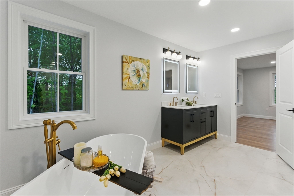 835 West Street Ludlow, MA 01056 - Photo 29 of 42