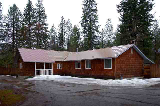 3832 White Pine Road Loon Lake, WA 99148 - Photo 1 of 9 Gallery Image 1
