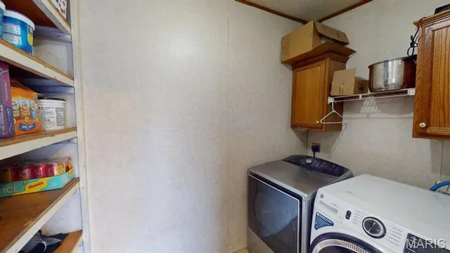 $215,000 | 536 Apricot Lane, Reeds Spring, MO 65737