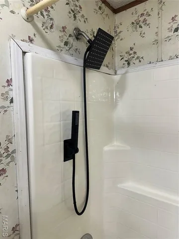 $229,000 | 536 Apricot Lane, Reeds Spring, MO 65737