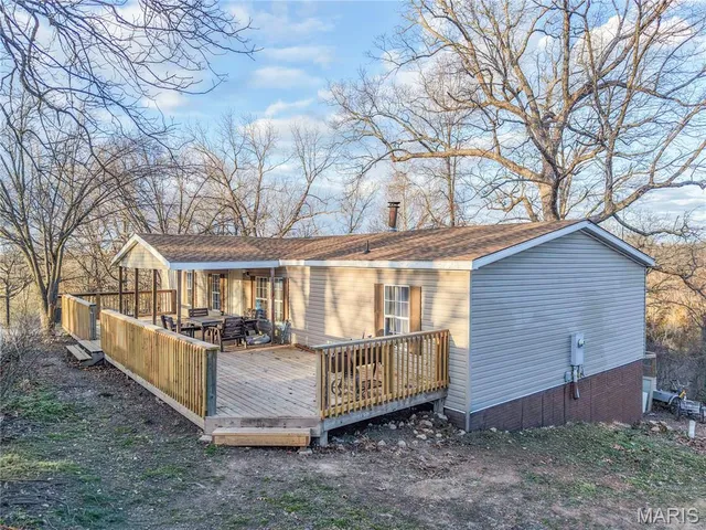 $215,000 | 536 Apricot Lane, Reeds Spring, MO 65737