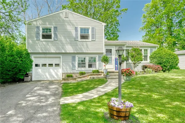 $299,000 | 46 Arlington Park, Canandaigua City, NY 14424