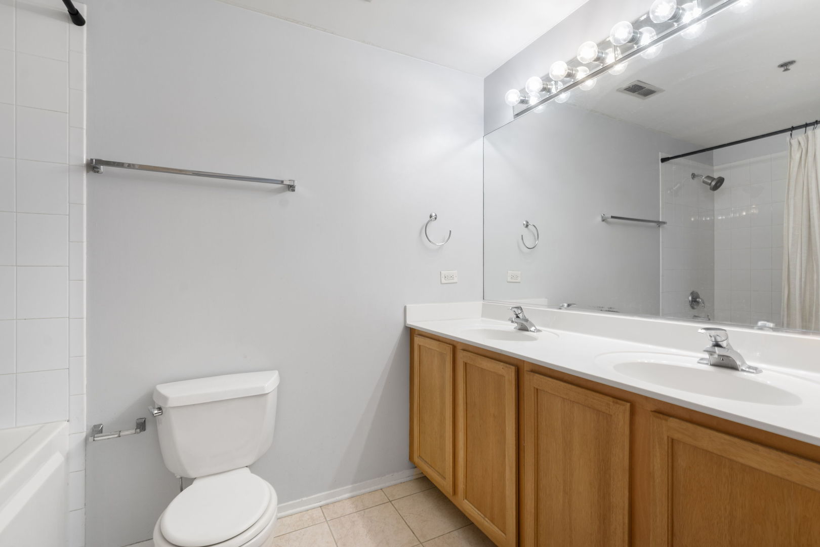 1500 West Monroe Street, Unit 413 Chicago, IL 60607 - Photo 10 of 13