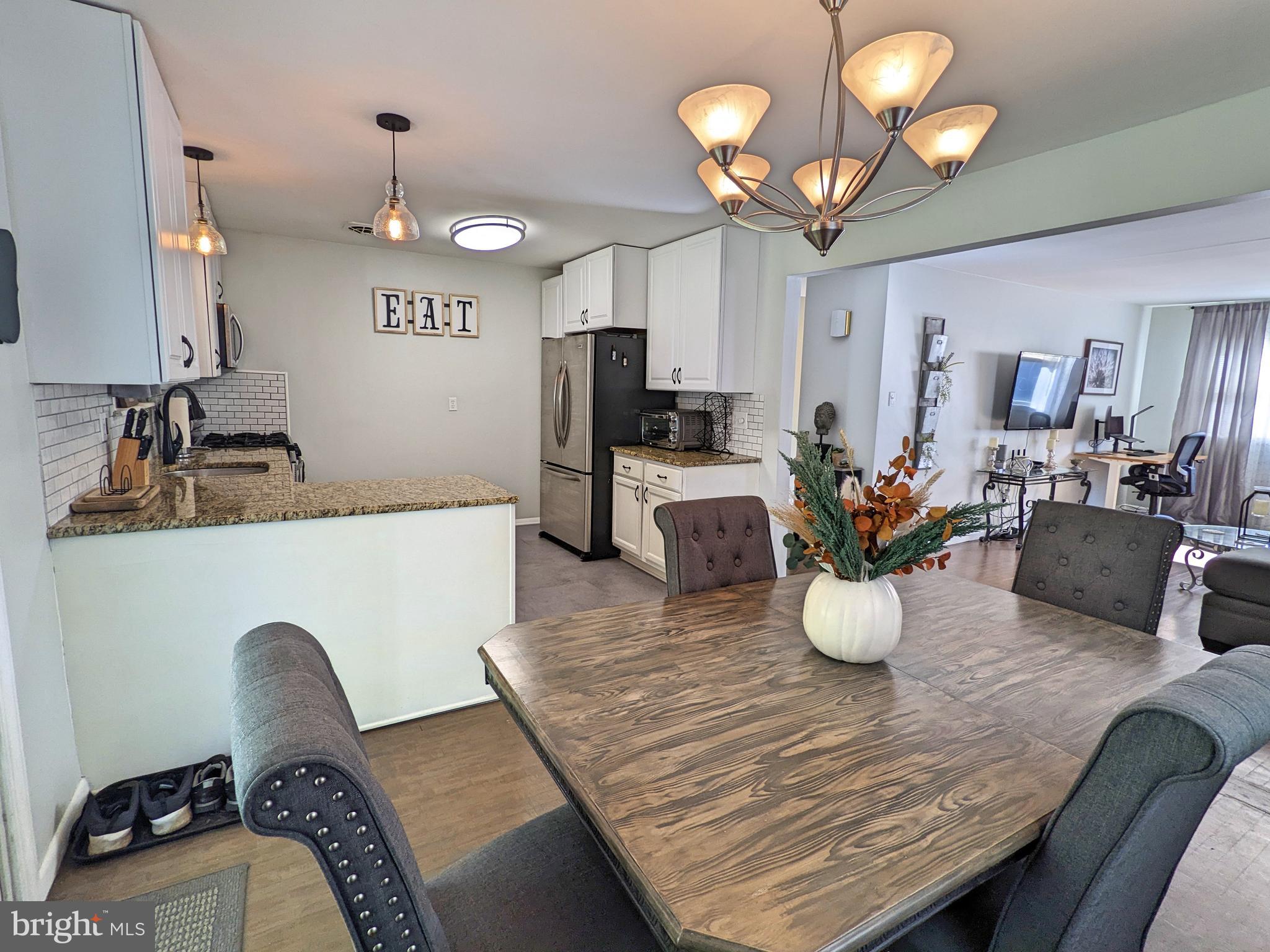 417 Hillside Road Ridley Park, PA 19078 - Photo 15 of 29 Dining Room