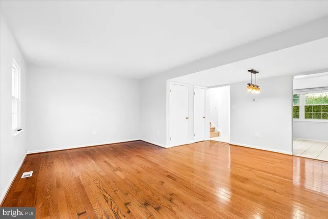 $380,000 | 8340 Mountain Ash Way, Gaithersburg, MD 20879