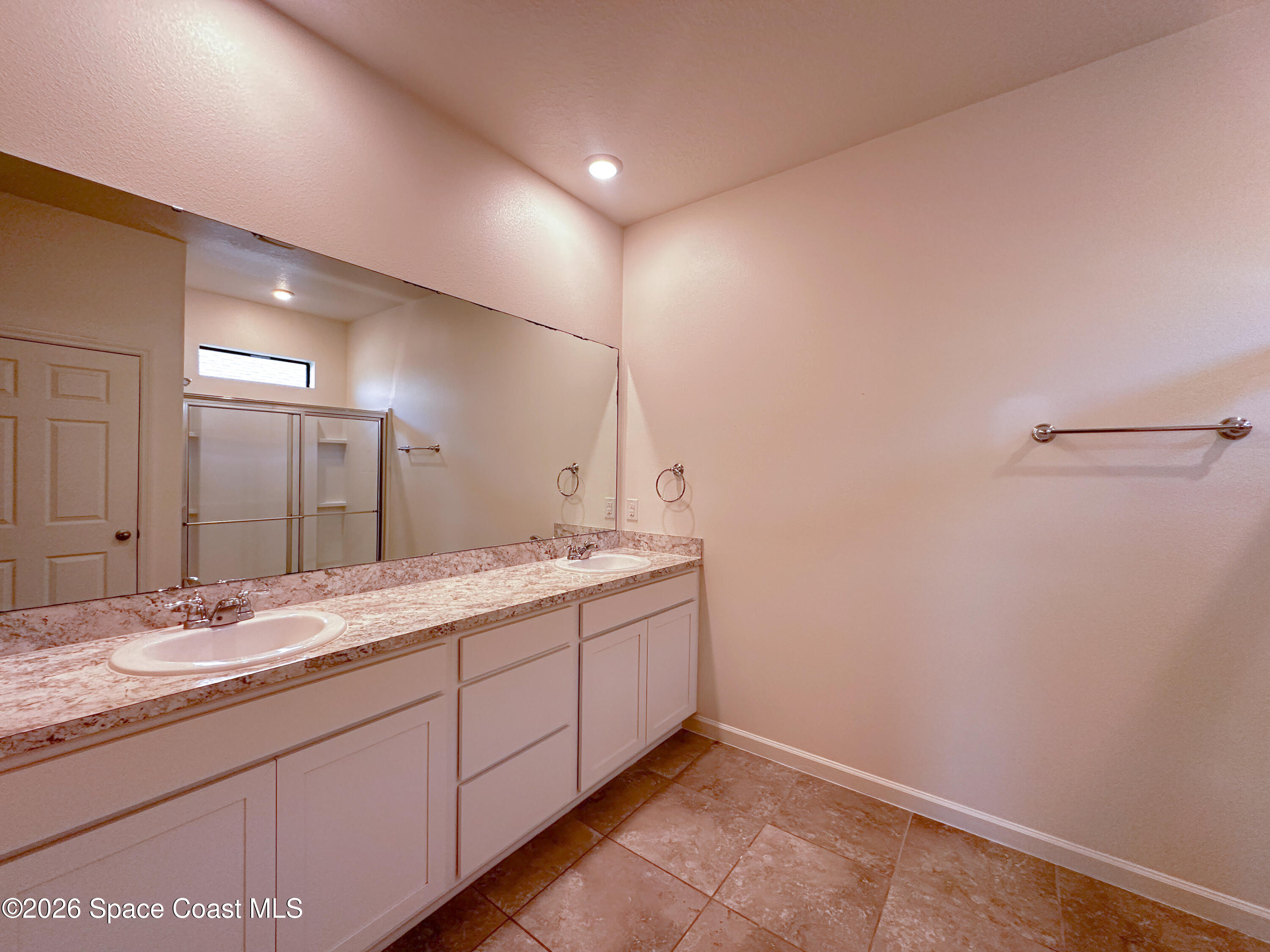714 Old Country Rd S East Palm Bay, FL 32909 - Photo 7 of 13 Primary Bath 1