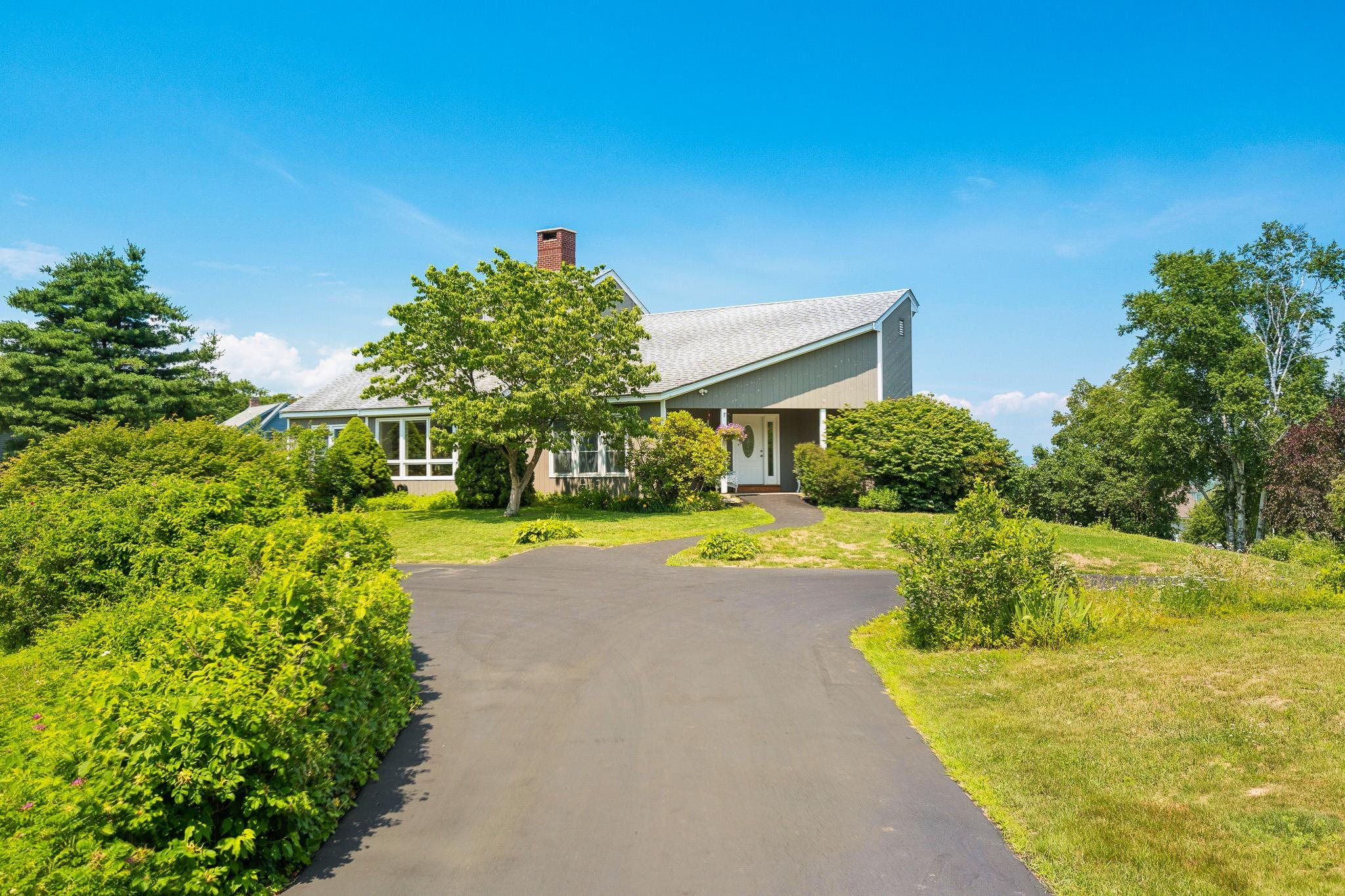 6 Beacon Hill Road Gilford, NH 03249 - Photo 2 of 56