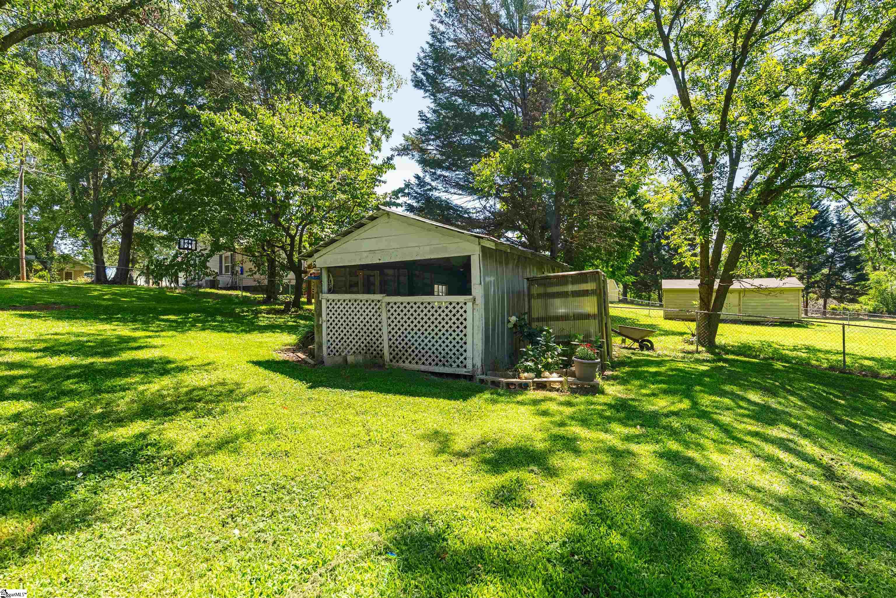 209 Edwards Road Lyman, SC 29365 - Photo 29 of 38 Gallery Image 29