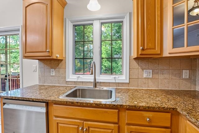 23 Hackensack Plank Road Weehawken, NJ 07086 - Photo 13 of 33