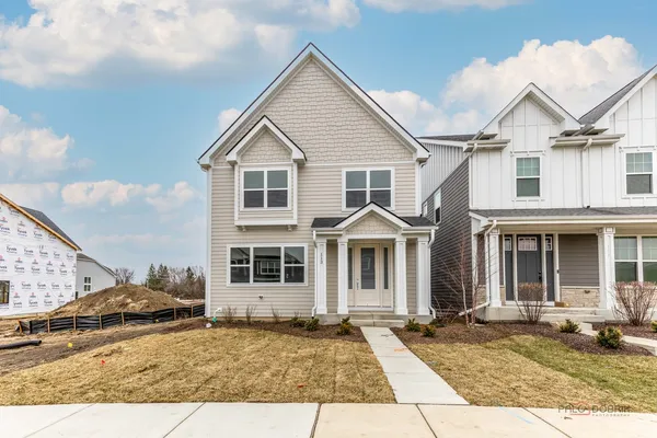 $749,999 | 113 Roman Lane, Hawthorn Woods, IL 60047