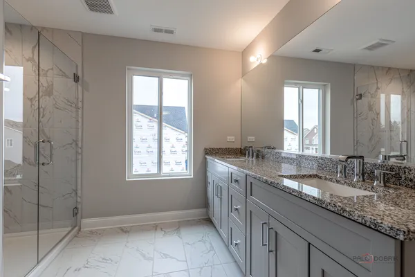 $749,999 | 113 Roman Lane, Hawthorn Woods, IL 60047