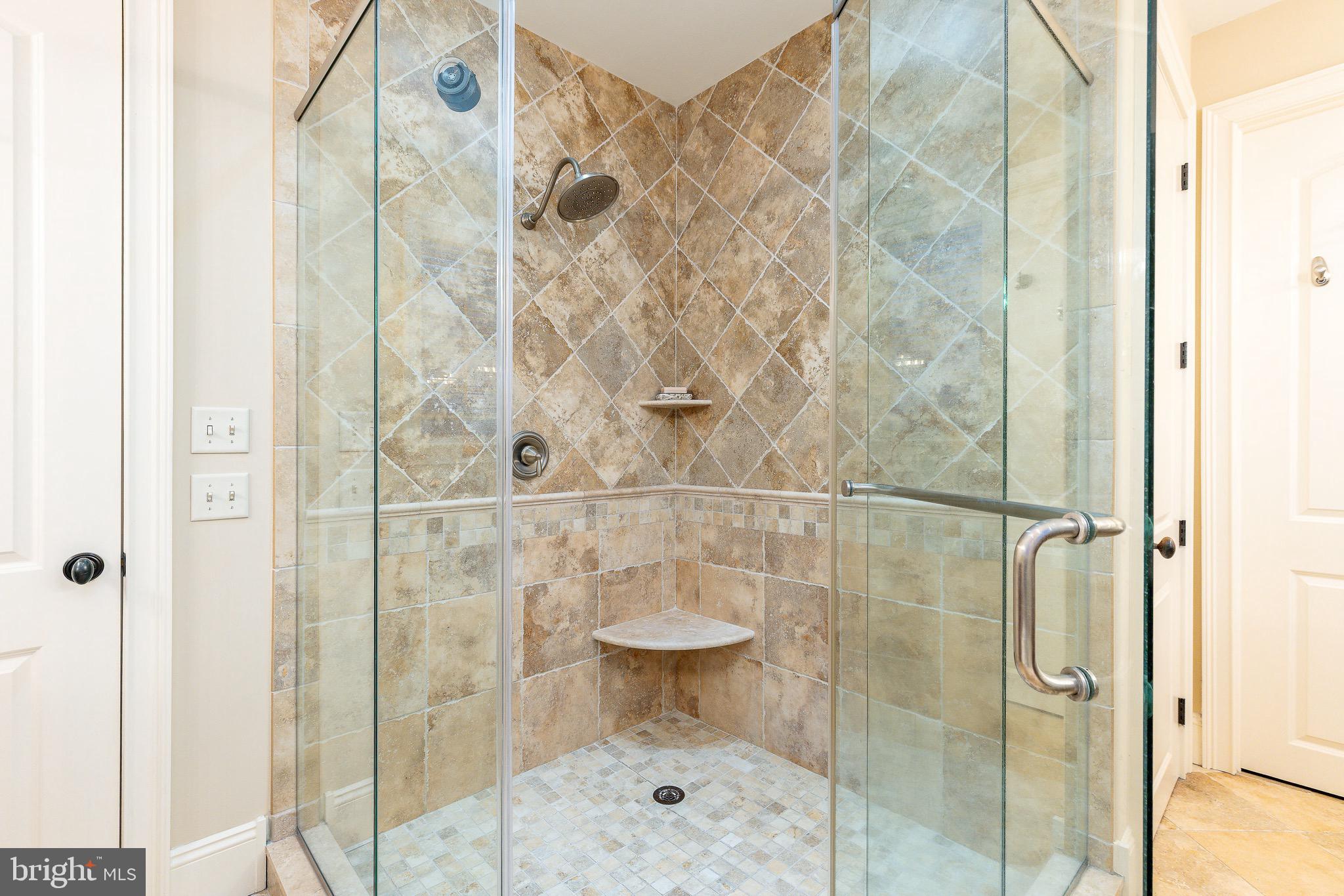 5829 Ridgeview Drive Doylestown, PA 18902 - Photo 30 of 68 Primary Bathroom