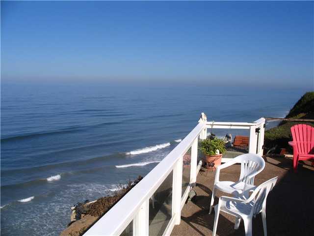 340 Neptune Avenue Encinitas, CA 92024 - Photo 3 of 12