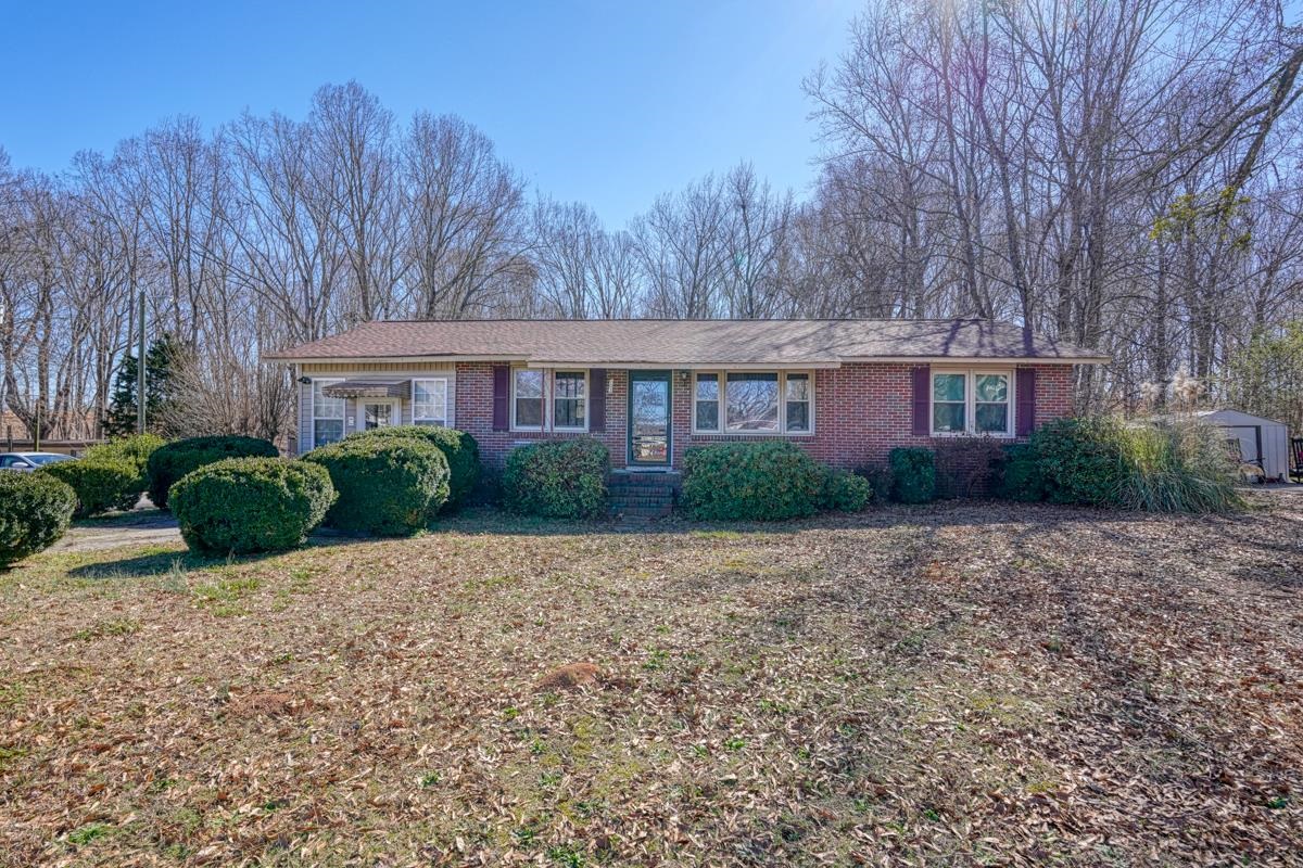 103 David Street Woodruff, SC 29388 - Photo 2 of 30