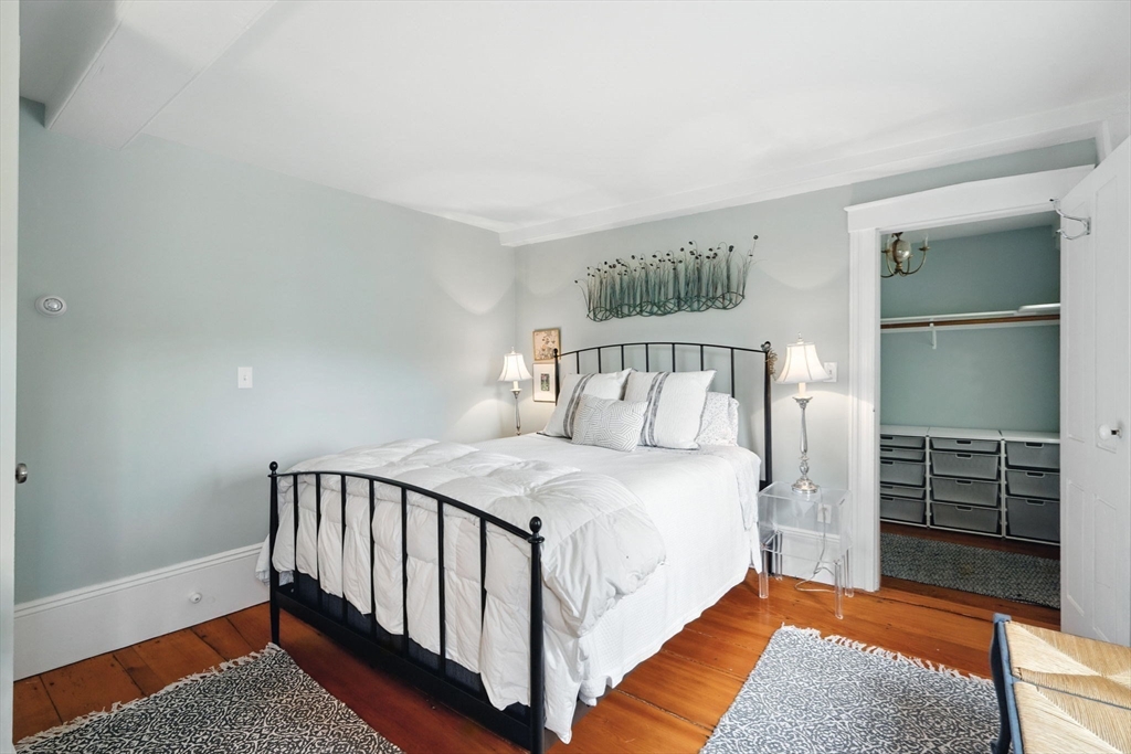 159 Elm Street, Unit 1 Marblehead, MA 01945 - Photo 13 of 28 Gallery Image 13