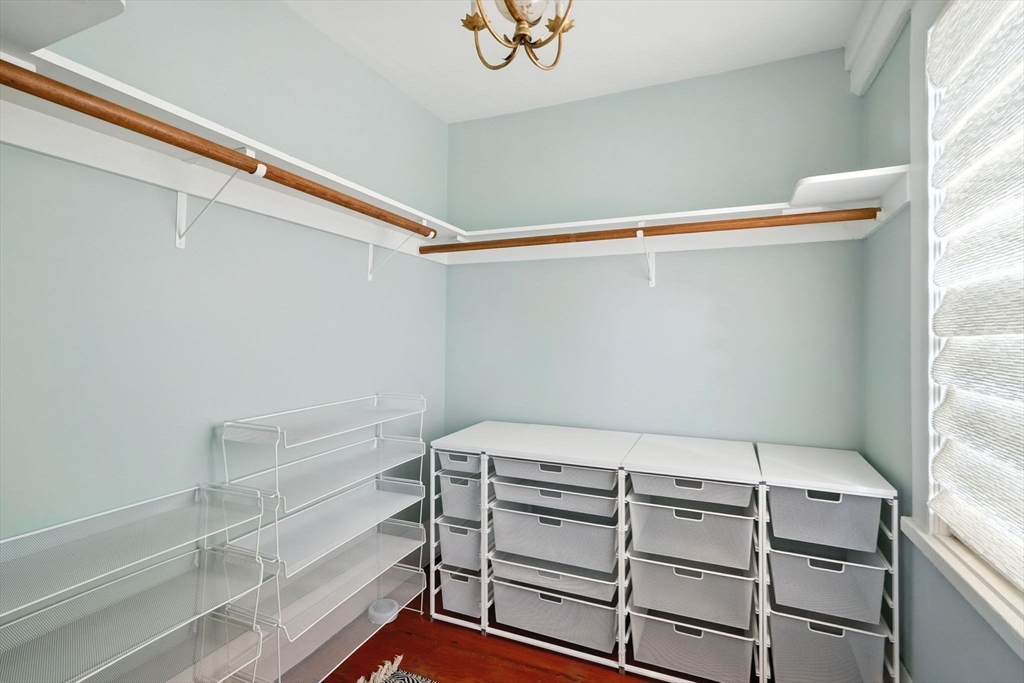 159 Elm Street, Unit 1 Marblehead, MA 01945 - Photo 15 of 28 Gallery Image 15