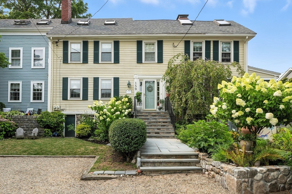159 Elm Street, Unit 1 Marblehead, MA 01945 - Photo 2 of 28 Gallery Image 2