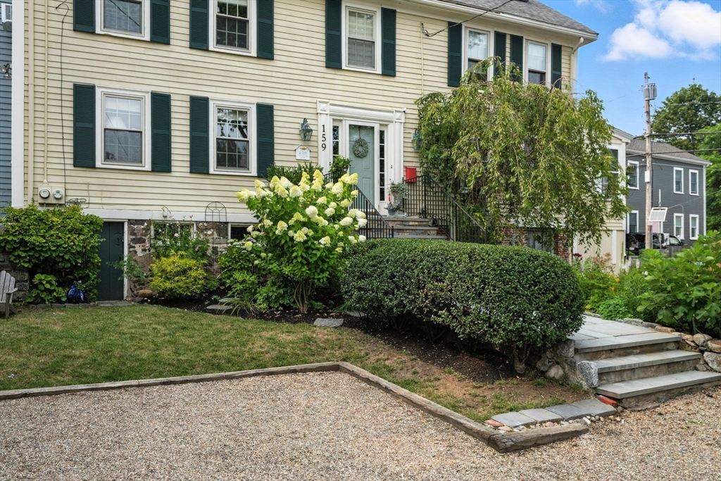 159 Elm Street, Unit 1 Marblehead, MA 01945 - Photo 23 of 28 Gallery Image 23