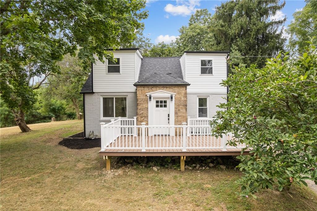 580 New York Avenue Rochester, PA 15074 - Photo 1 of 31 Gallery Image 1