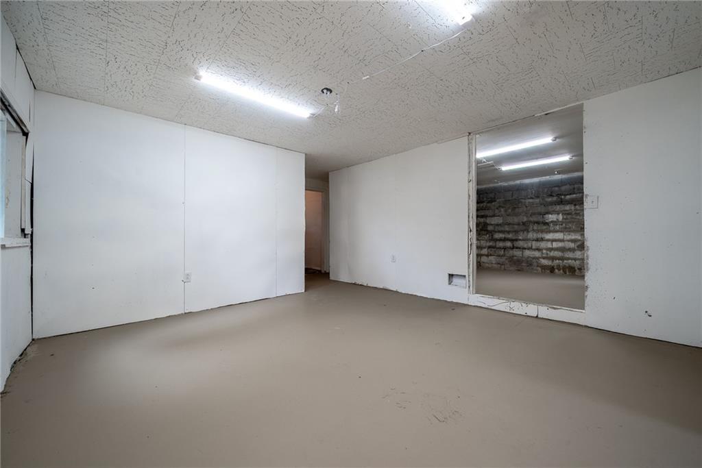 580 New York Avenue Rochester, PA 15074 - Photo 26 of 31 Gallery Image 26