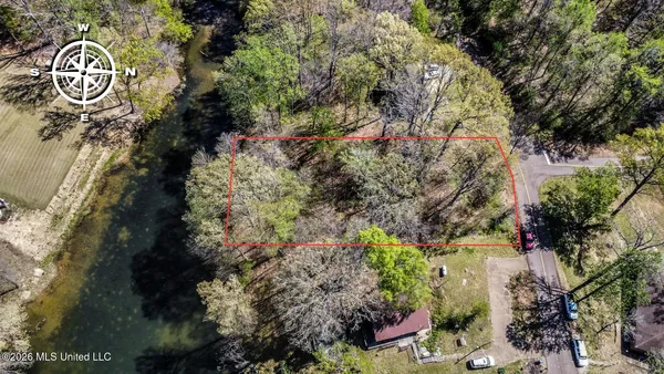 $17,900 | 11072 Horseshoe Bend, Hernando, MS 38632