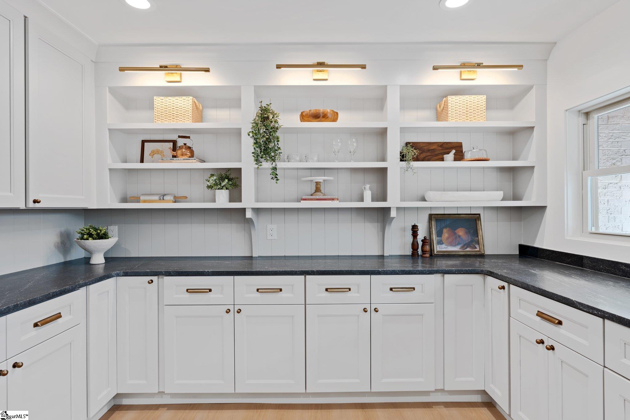 321 Dublin Road Greenville, SC 29615 - Photo 11 of 50 Gallery Image 11