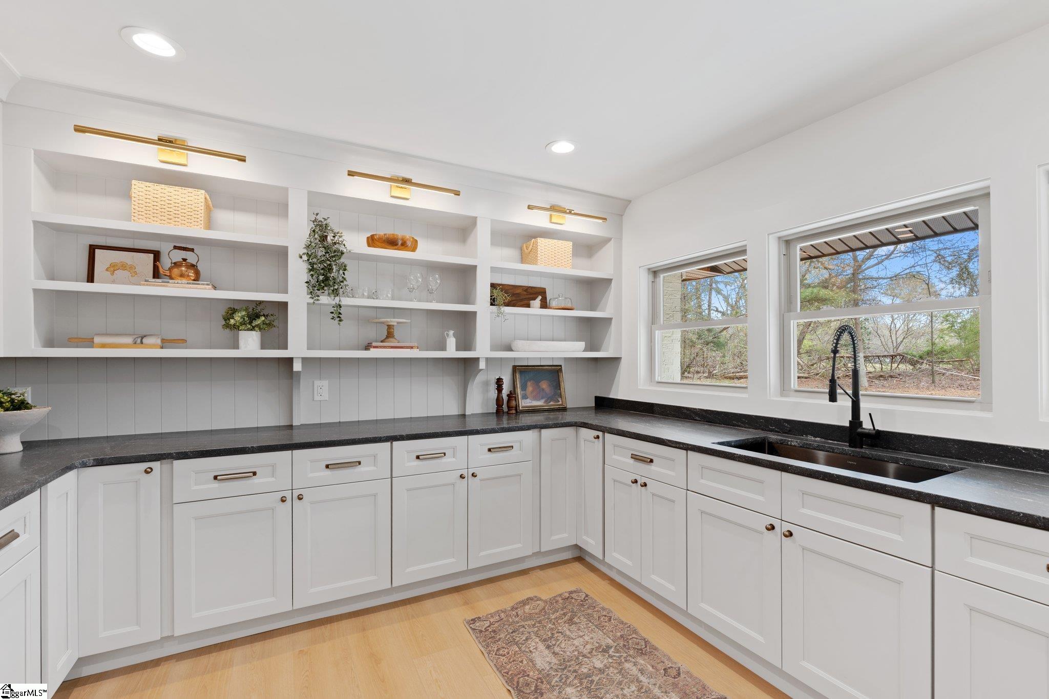 321 Dublin Road Greenville, SC 29615 - Photo 12 of 50 Gallery Image 12