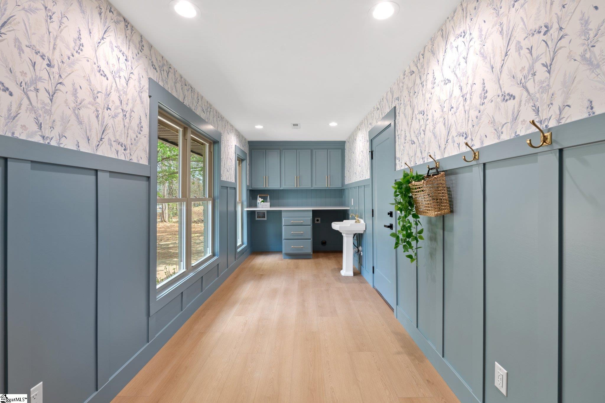 321 Dublin Road Greenville, SC 29615 - Photo 5 of 50 Gallery Image 5