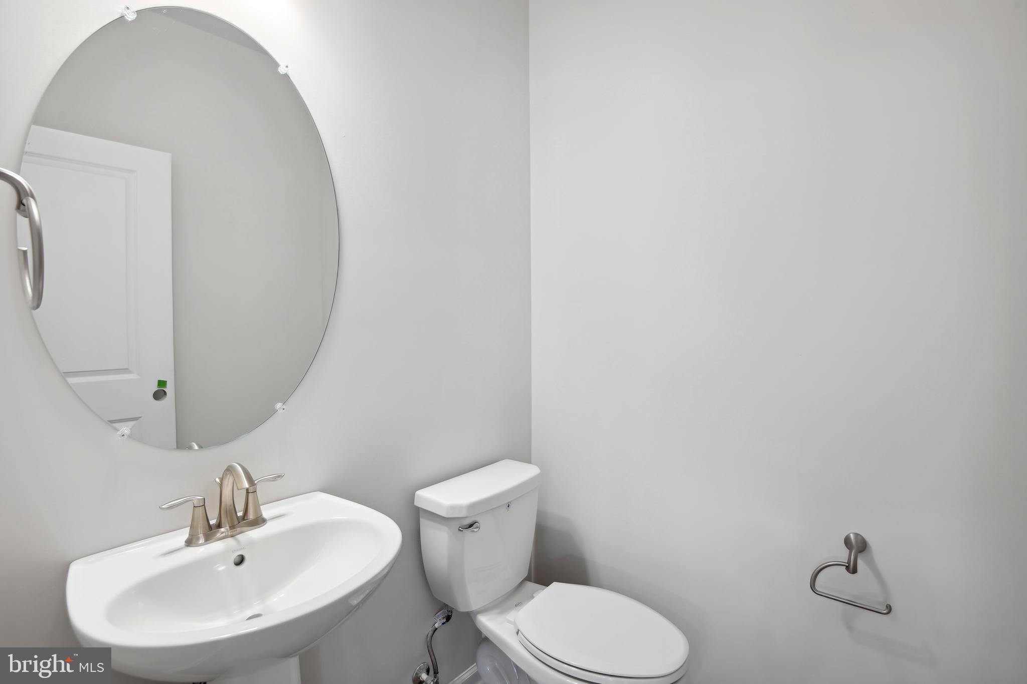 12122 American Chestnut Road Bowie, MD 20720 - Photo 16 of 20 Powder Room