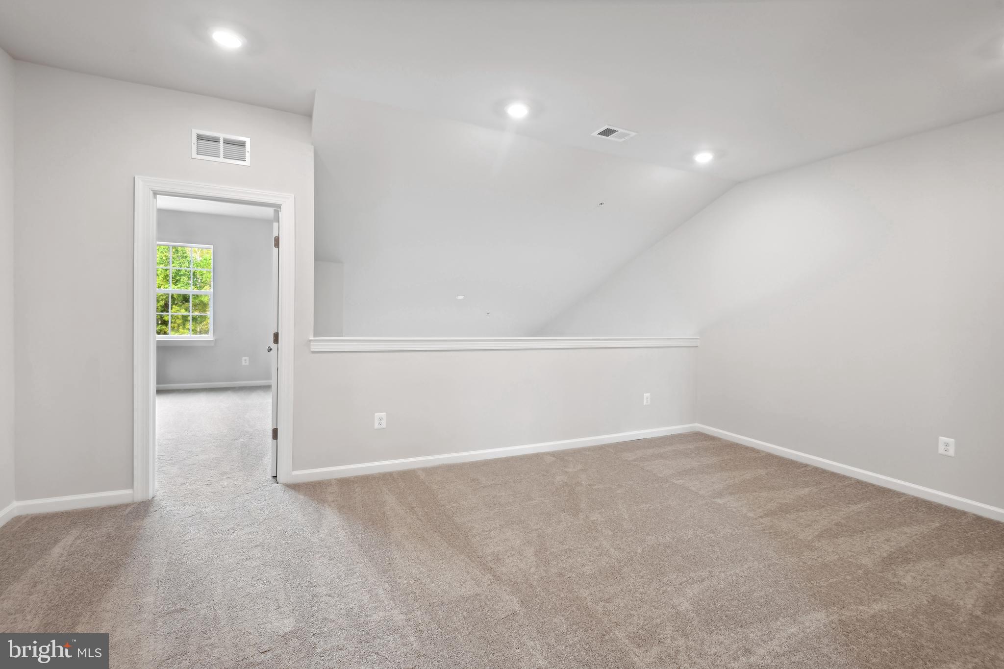 12122 American Chestnut Road Bowie, MD 20720 - Photo 6 of 20 Loft