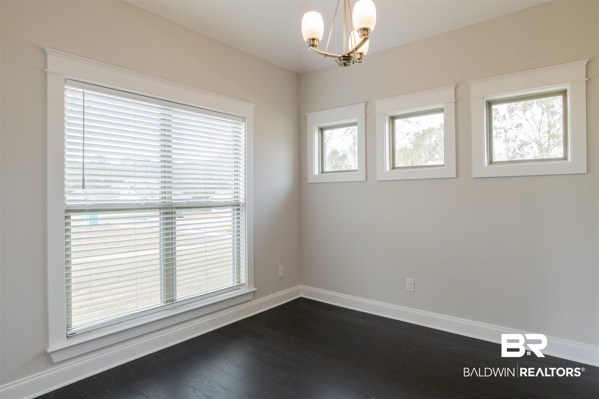 12631 Squirrel Drive Daphne, AL 36527 - Photo 11 of 37