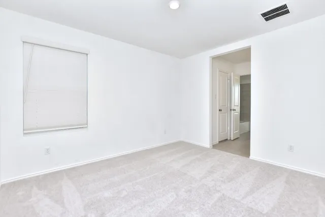 $2,390 | 18010 Cedar Waxwing Way, Unit 11, Pflugerville, TX 78660