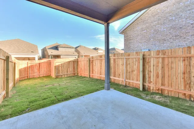 $2,390 | 18010 Cedar Waxwing Way, Unit 11, Pflugerville, TX 78660