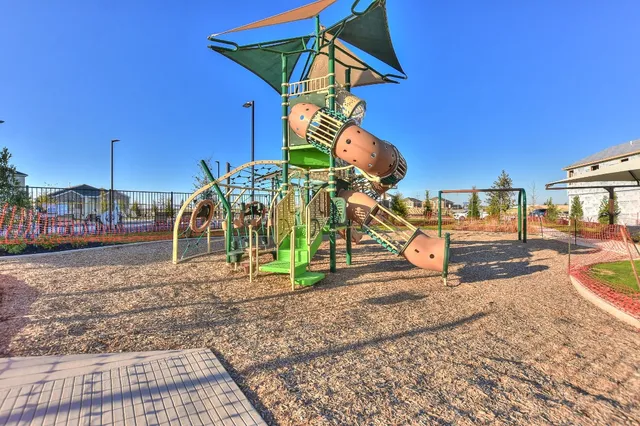 $2,390 | 18010 Cedar Waxwing Way, Unit 11, Pflugerville, TX 78660