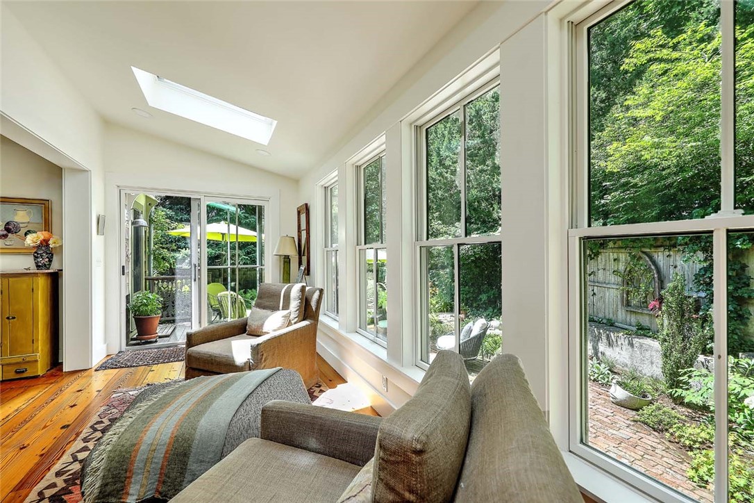 26 Bridge Street Warren, RI 02885 - Photo 12 of 42