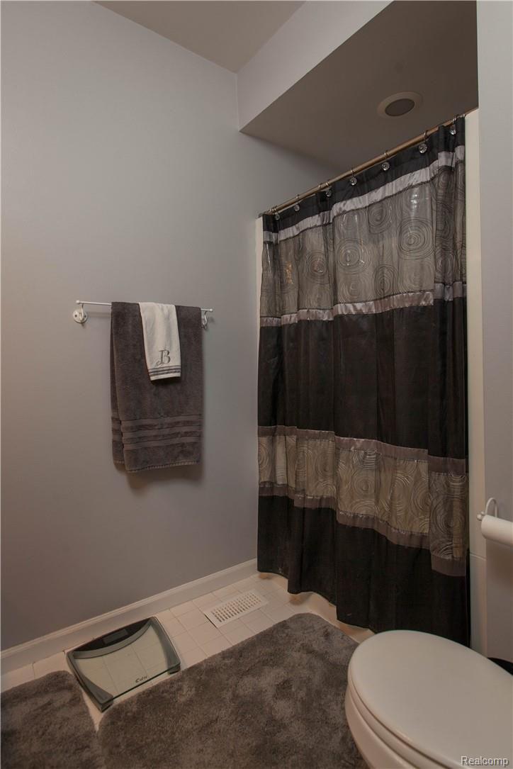 8980 Buchanan Road Brighton, MI 48116 - Photo 16 of 22 8980 Buchanan - Brighton-16.jpg