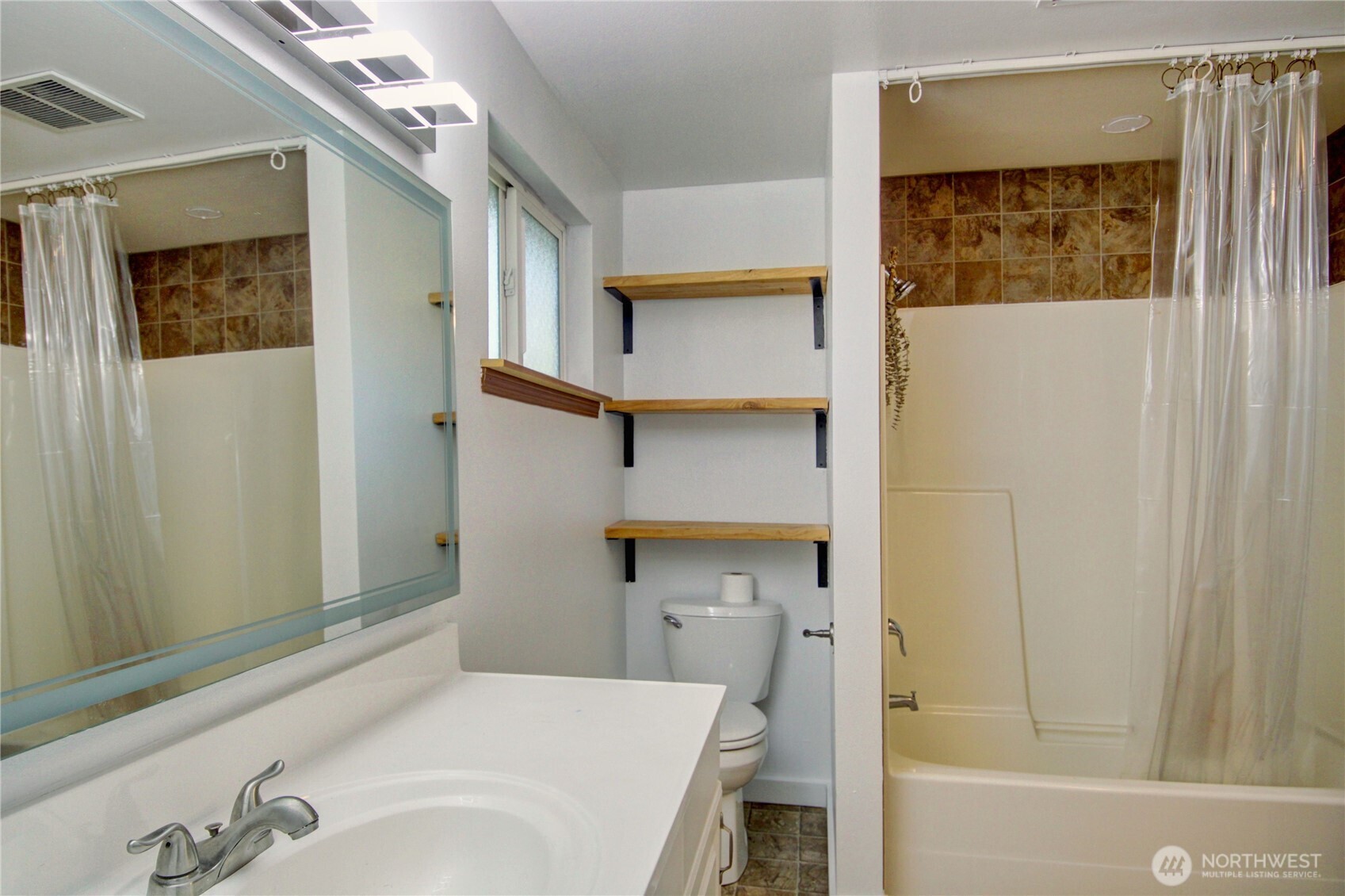 1006 Wedmore Place Sedro-Woolley, WA 98284 - Photo 13 of 35