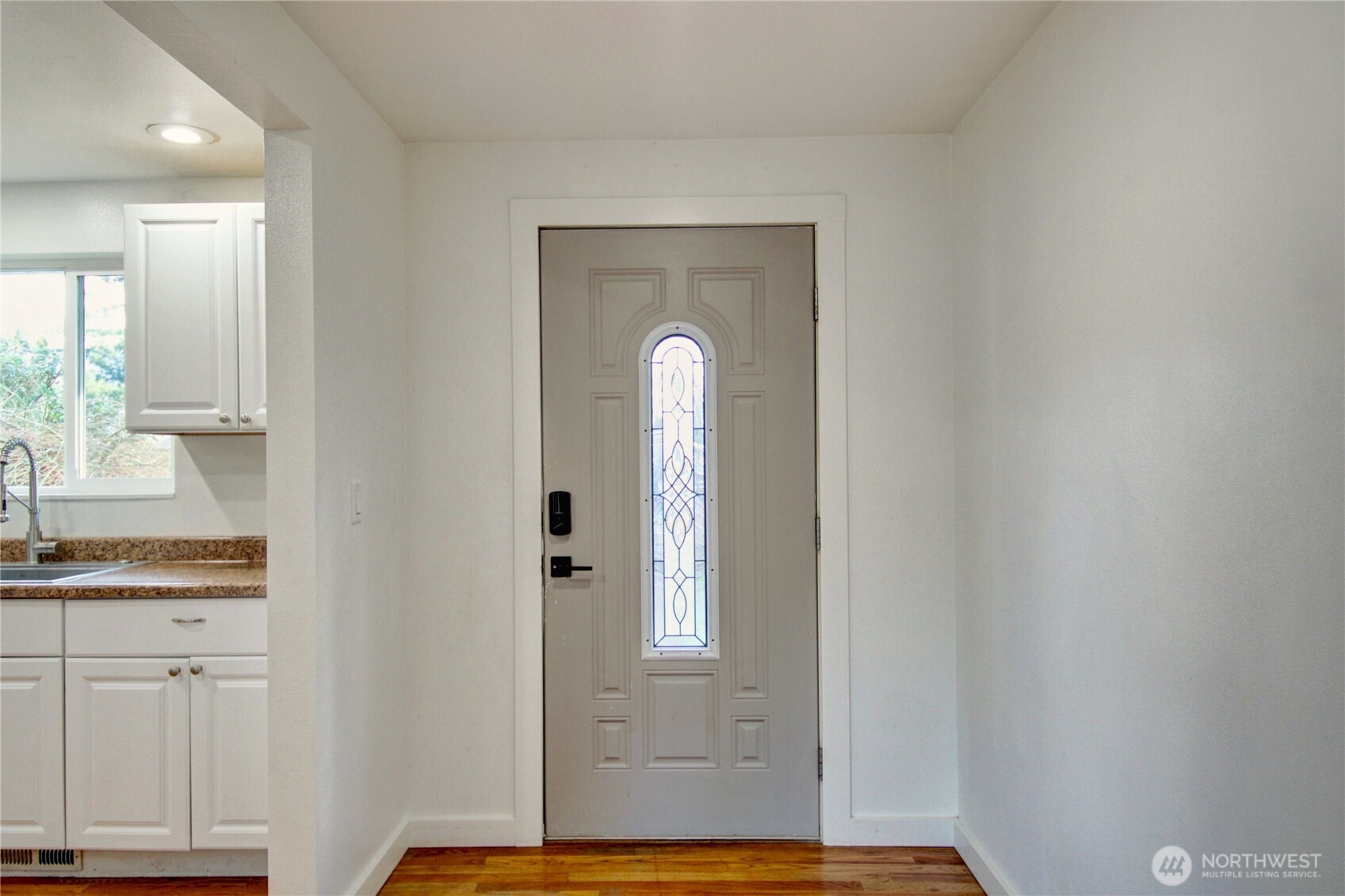 1006 Wedmore Place Sedro-Woolley, WA 98284 - Photo 2 of 35