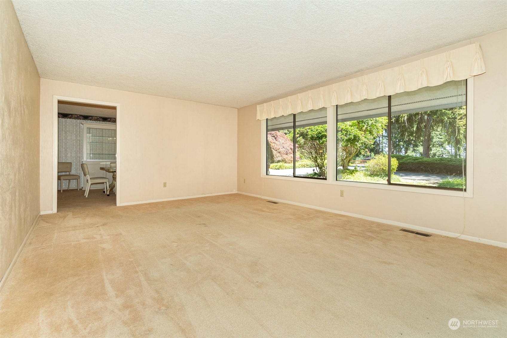 273 Brockway Road Chehalis, WA 98532 - Photo 17 of 39 a view of an empty room with a window