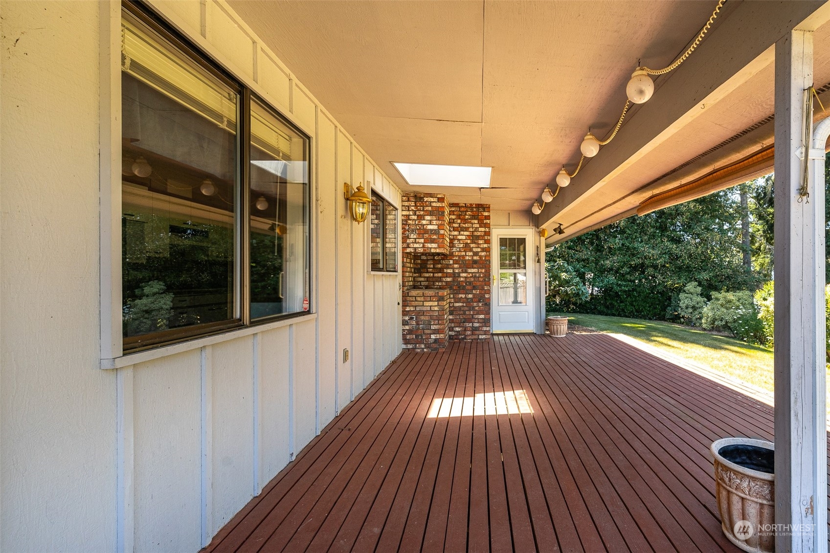 273 Brockway Road Chehalis, WA 98532 - Photo 7 of 39 a view of balcony with wooden floor