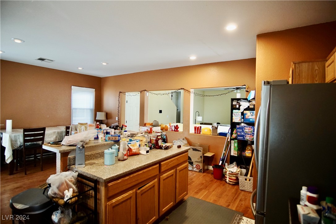 9352 Roping Cowboy Avenue Las Vegas, NV 89178 - Photo 12 of 38 Gallery Image 12