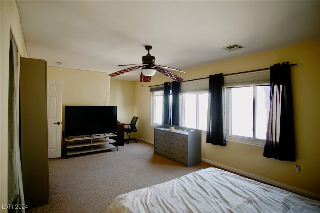 9352 Roping Cowboy Avenue Las Vegas, NV 89178 - Photo 19 of 38 Gallery Image 19