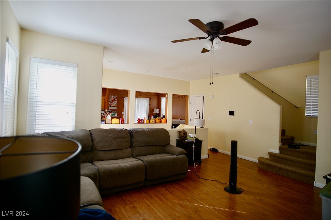 9352 Roping Cowboy Avenue Las Vegas, NV 89178 - Photo 5 of 38 Gallery Image 5