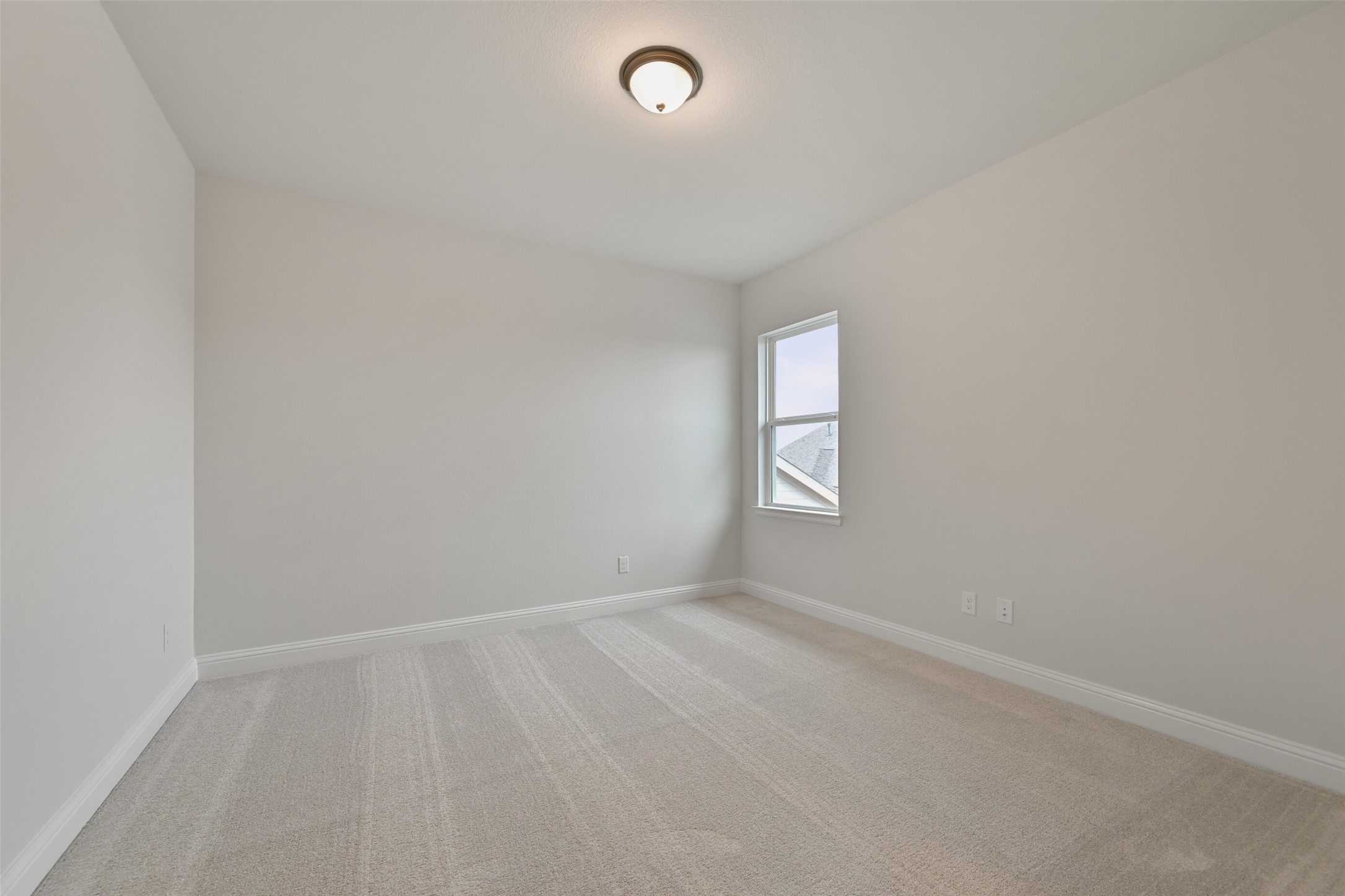 5215 Conifer Court Manvel, TX 77578 - Photo 37 of 49 an empty room with windows