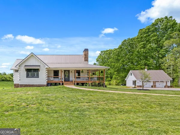 $599,000 | 135 Mountain Ridge Drive, Clarkesville, GA 30523