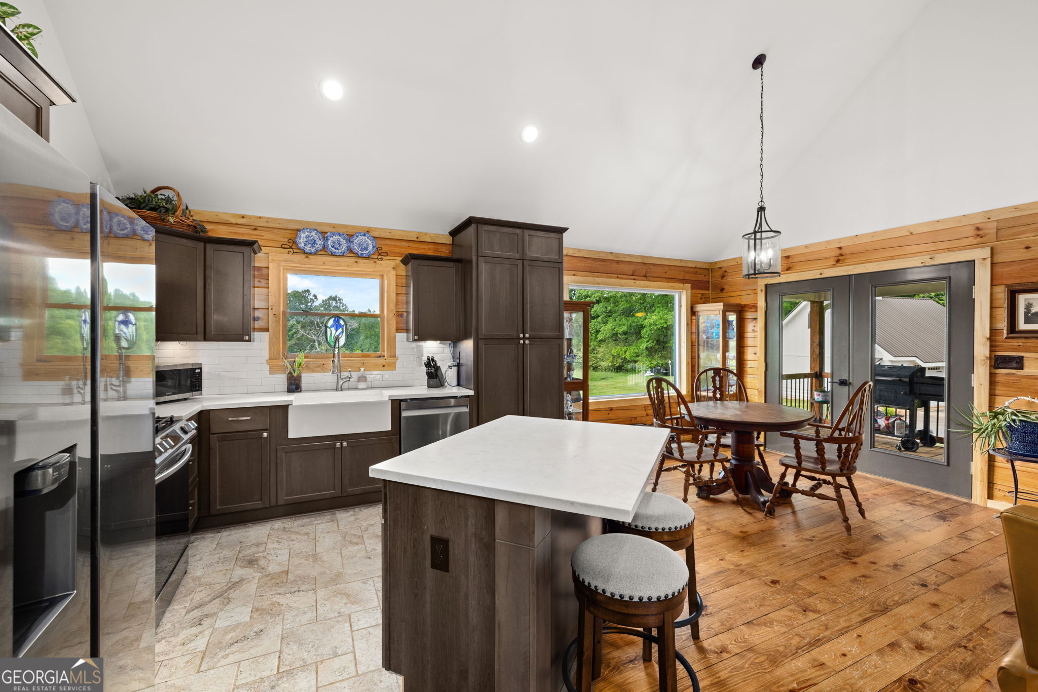 135 Mountain Ridge Drive Clarkesville, GA 30523 - Photo 16 of 85