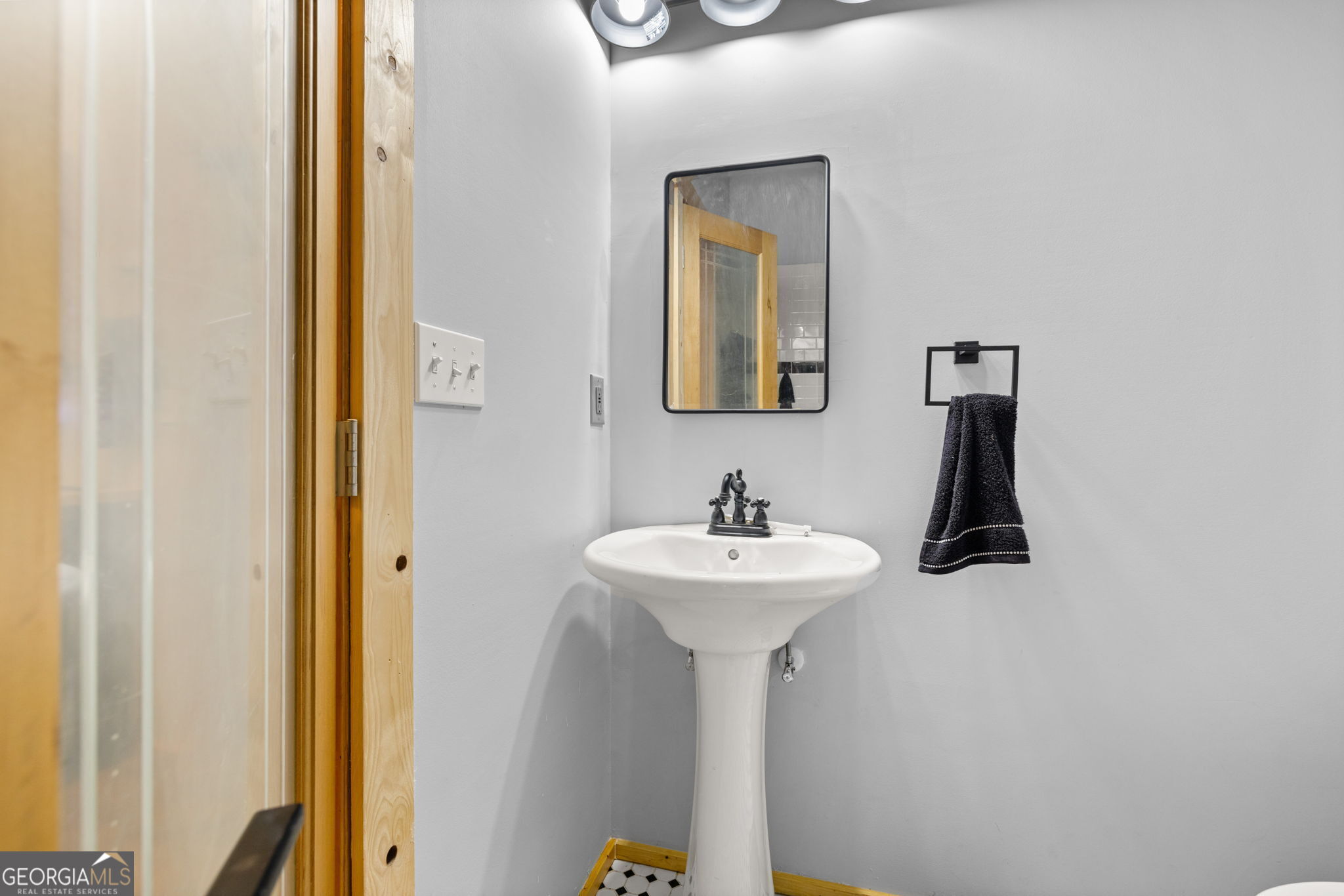 135 Mountain Ridge Drive Clarkesville, GA 30523 - Photo 34 of 85