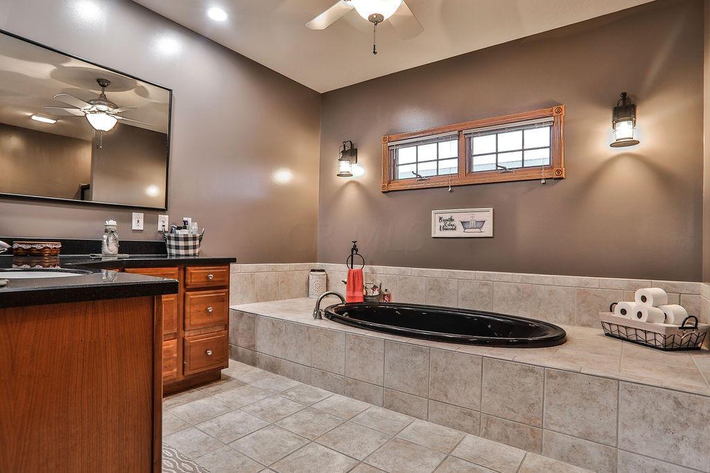 7310 Ludwig-Dresback Road Circleville, OH 43113 - Photo 23 of 55