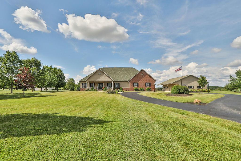 7310 Ludwig-Dresback Road Circleville, OH 43113 - Photo 3 of 55